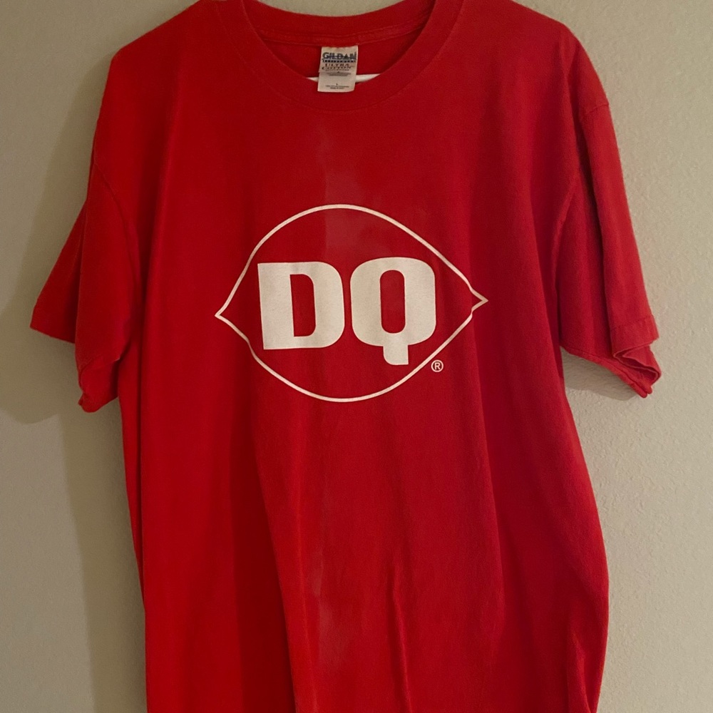 Dairy Queen men’s shirt